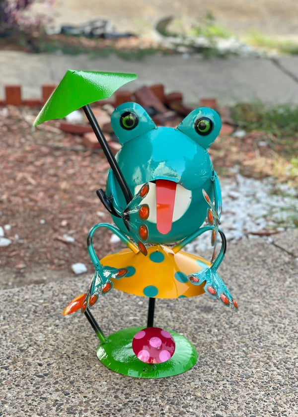 Decorative Frog with Mushrooms And Umbrella - Metal Art- Yard Art- Garden Art, Father's Day Gift